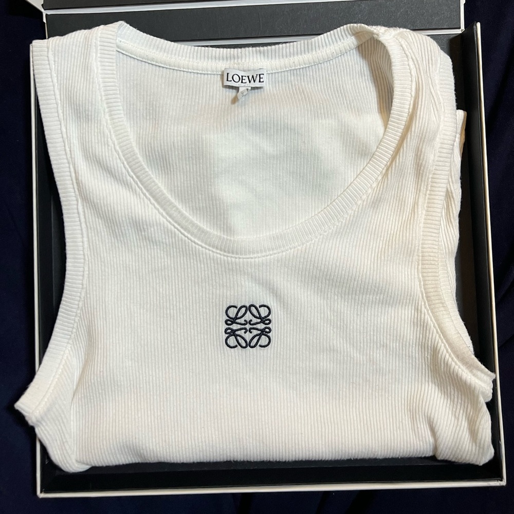 Loewe tank size medium